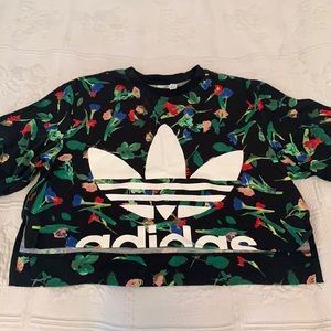 Adidas Floral Crop tee shirt XS